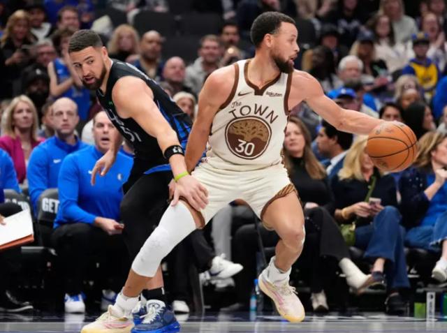 开云-【观察】巴特勒&amp;库明加接连倒下 勇士新梦七日崩塌