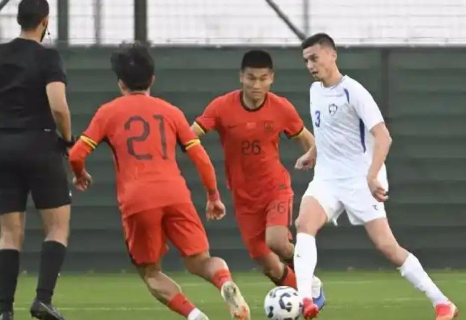 开云体育APP下载-邵佳一挂帅迪拜不败收官！国足拉练见喜 年轻化补强刻不容缓